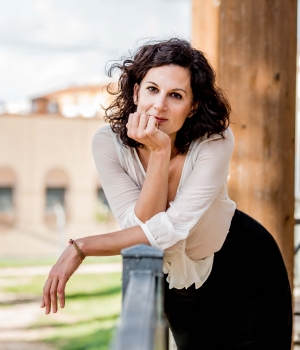 Laura  Riccioli