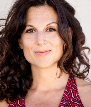 Laura  Riccioli