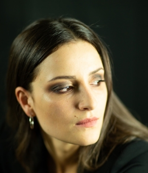 Gloria  Carovana