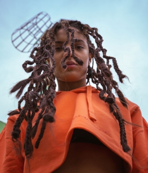 Enrika  Tara