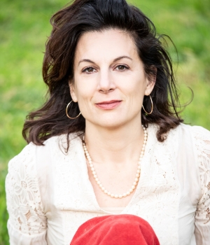 Laura  Riccioli