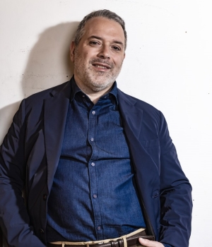 Enzo  Paci