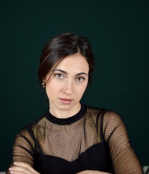 Clara  Danese