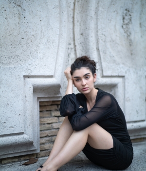 Lara  Camparo