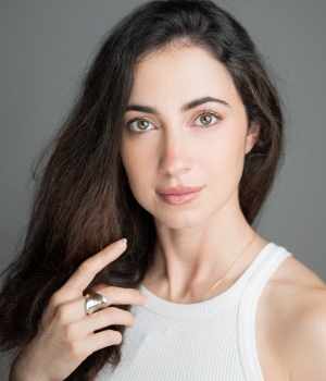 Clara  Danese